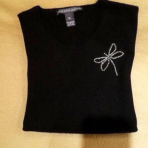 Black sweater cashmere